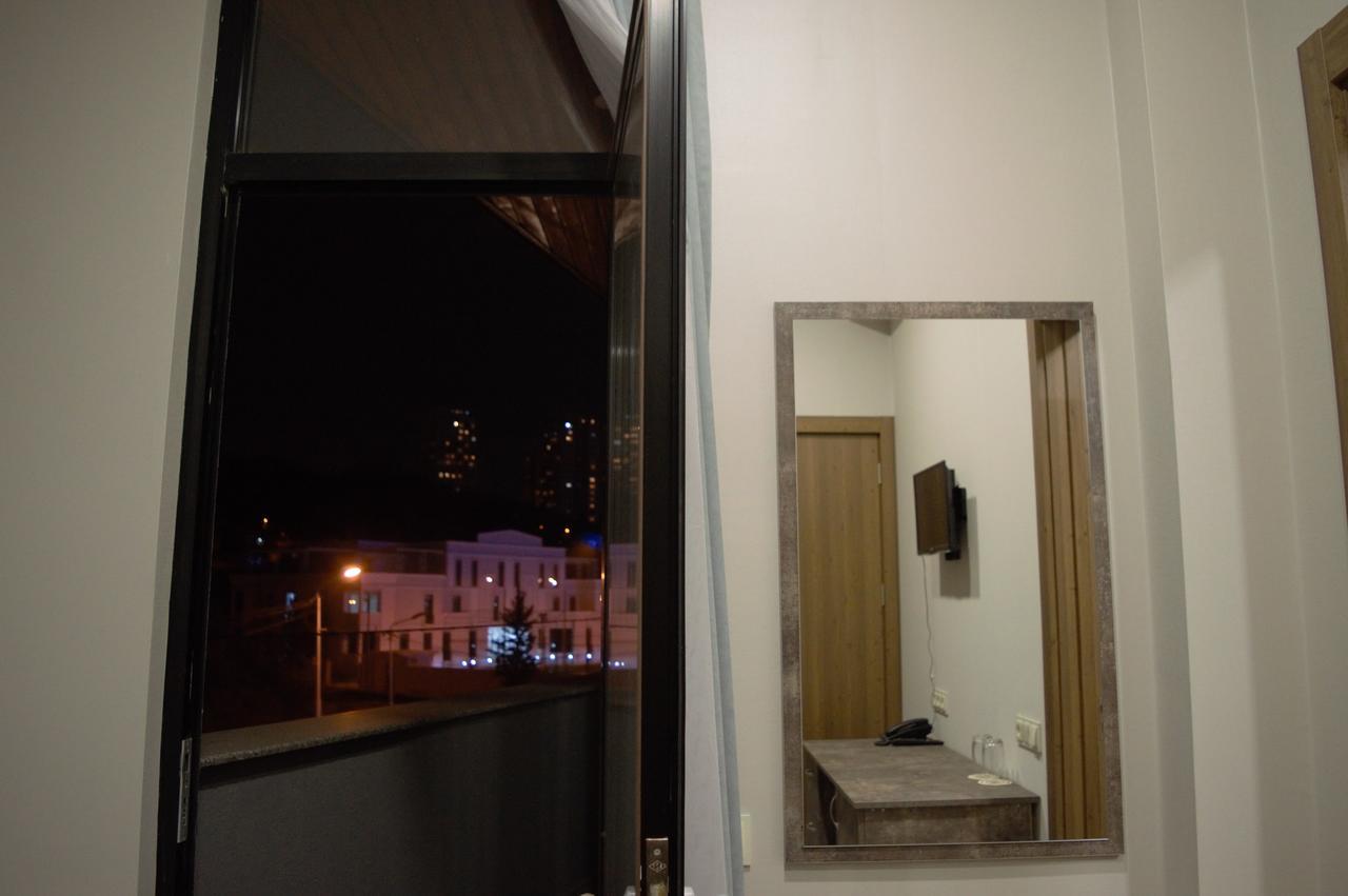 Hotel Nabadi Tbilissi Extérieur photo