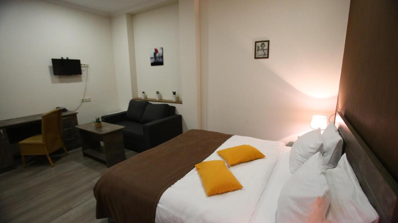 Hotel Nabadi Tbilissi Extérieur photo
