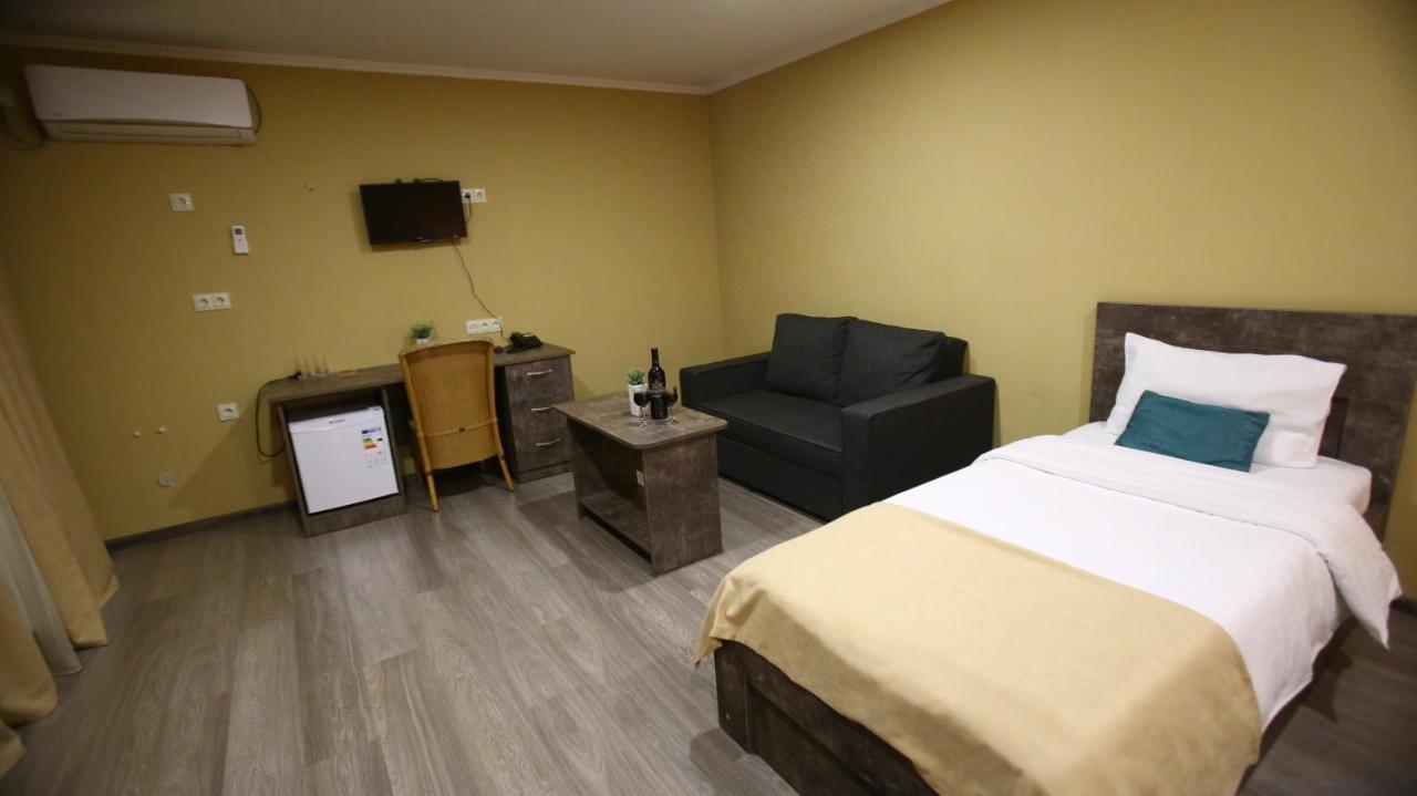 Hotel Nabadi Tbilissi Extérieur photo
