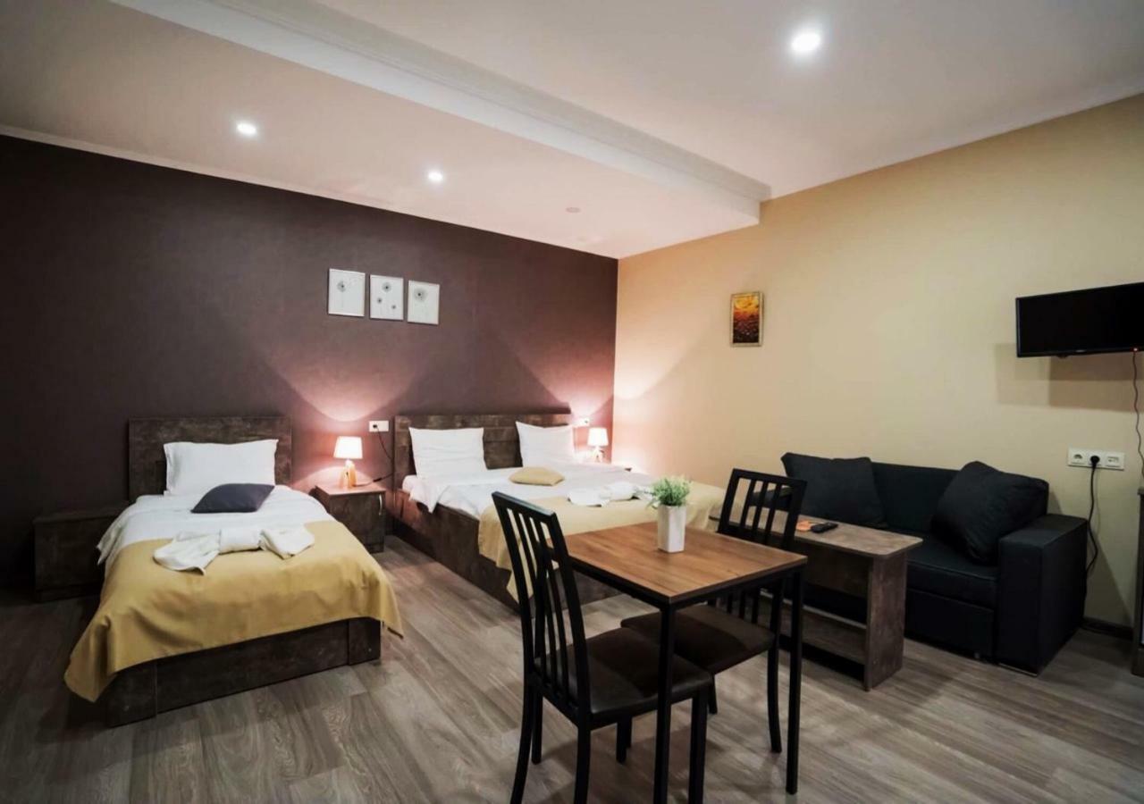 Hotel Nabadi Tbilissi Extérieur photo
